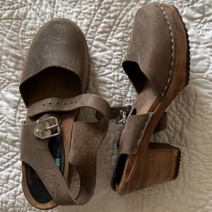 Lotta’s Sweadish Women's Clogs